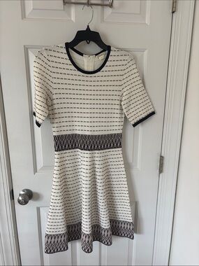 Shoshanna Cream and Black Patterned Knit Fit-and-Flare Dress Ribbed